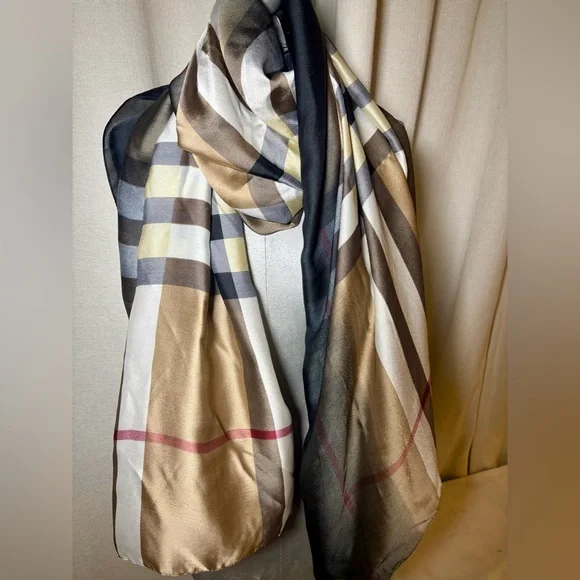 Tartan Plaid 100% Silk Heritage Check Scarf Wrap Neutral Camel/Black Equestrian - Picture 2 of 9